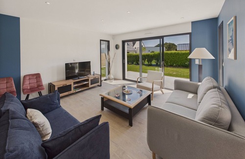 Loctudy Ski Chalet | New house 600m from the beach for 8
