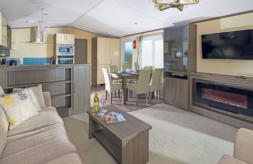 Looe House | New in 2017/2019. Stylish and contemporary holiday home.