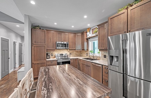 Elkhart House | NEW! Lakeside Retreat with Hot Tub & Game Room