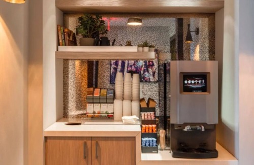 Rosslyn Apartment | NEW Listing 1-bedroom apartment in Rosslyn Arlington, VA area near metro