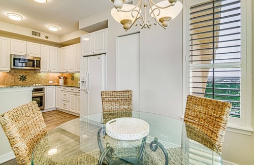 Ono Island Condo | NEW LISTING! Beach Colony Tower 15A - Indoor Pool - HASSLE-FREE CHECK OUT