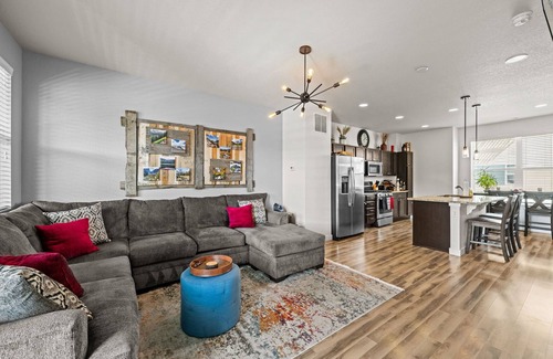 Broomfield House | New Listing! Central to Boulder and Denver - Firepit
