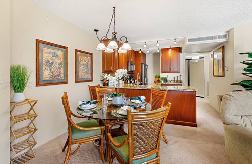 Honokowai Condo | New Listing! Cozy condo with partial ocean views!