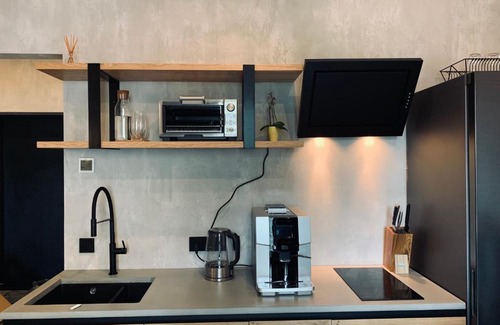Dekabristov Island Apartment | New Loft Apartment Docklands