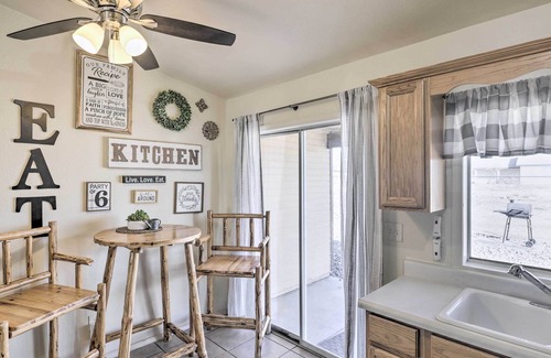 Kingman Cottage | NEW! Lovely Kingman Cottage < 7 Mi to Trailheads!