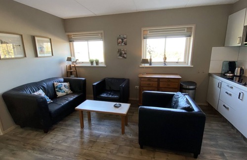 Serooskerke House | New! Luxurious four person holiday home in Serooskerke near Veerle in a quiet area.