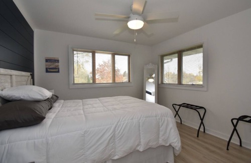 Fox Lake House | New Luxurious Ice Fishing Getaway