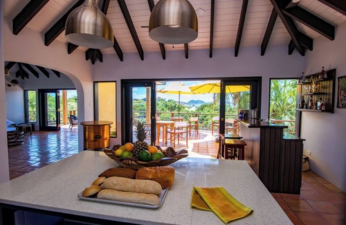 Little Trunk Bay Villa | New Luxury 5 Bedroom Villa All En-Suite *Breakfast Included*