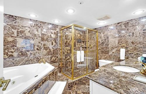Mid Beach Apartment | New Luxury Miami Beach private beach