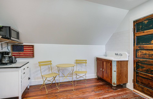 New Melle Apartment | New Melle Apartment Near Missouri Wine Country