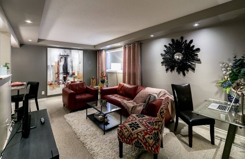 Jasper Place Condo | New & Modern 2 Bedroom Suite b/w Downtown & WEM