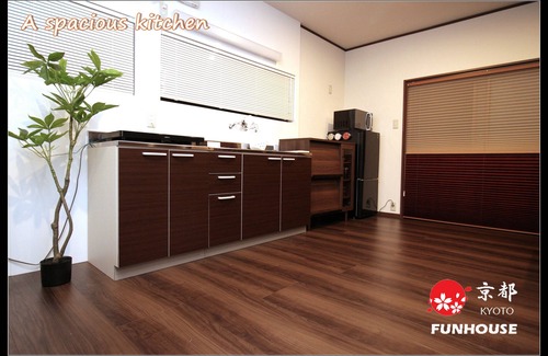 Minami House | NEW OPEN/FUNHOUSE Kaoru/PRIVATE HOUSE/WALKABLE TO JR STATION