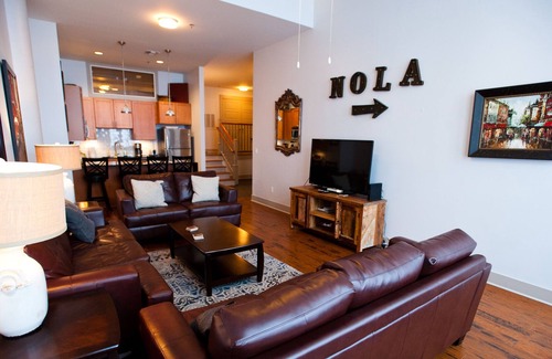 French Quarter Apartment | New Orleans Luxury for your upscale visit!