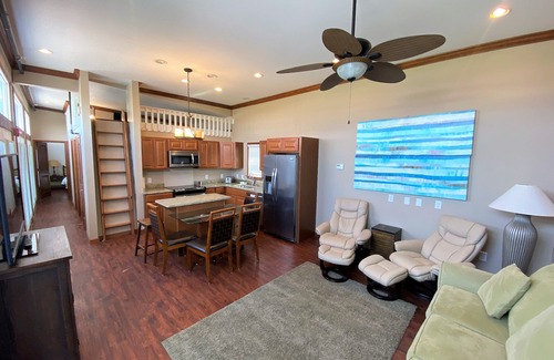 Ponchartrain Park Apartment | New Orleans RV Resort & Marina