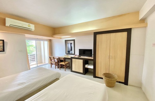 Ban Khao Hotel | New Place Resort