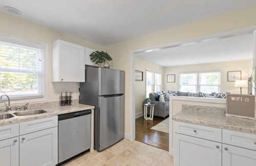 Charlotte House | New! Renovated and 12 minutes to South End CLT!