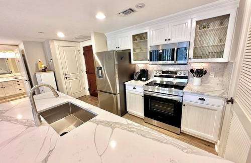 Baytowne Wharf Condo | New Rental Luxurious living in Baytowne Wharf minutes from the Beach 310PH