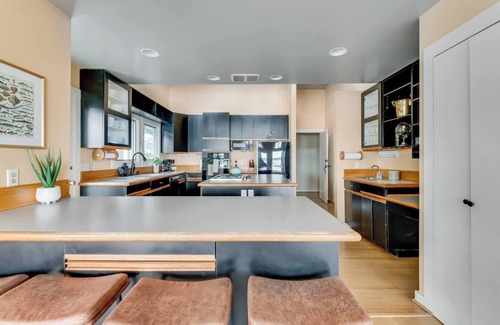 Hardyville House | * New | Ropeyarn | Riverside Architectural Gem