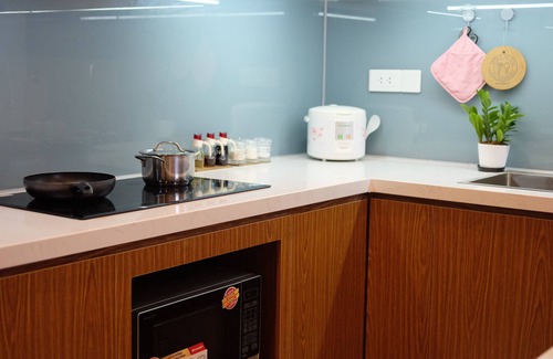 Bach Dang Riverside Apartment | NEW: Saigon Home - CBD Spacious 2Br - Free Pool&Gym