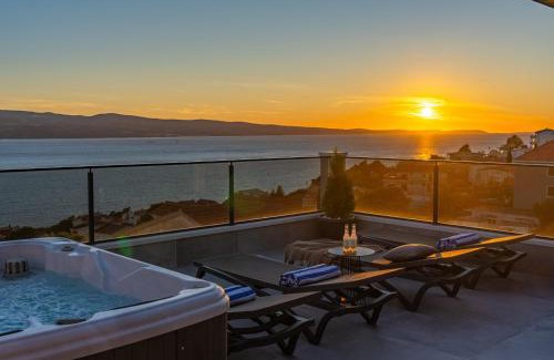 Stanici Villa | NEW Seaview Villa Gabriel with private heated pool and a Hot-tub