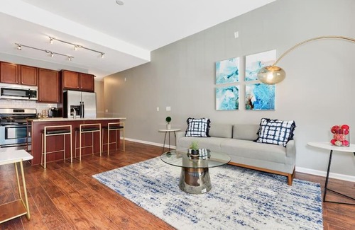 Prairie District Apartment | New! Smart 2BR Near McCormick Place