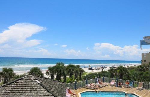 New Smyrna Beach Resort | New Smyrna Waves by Exploria Resorts
