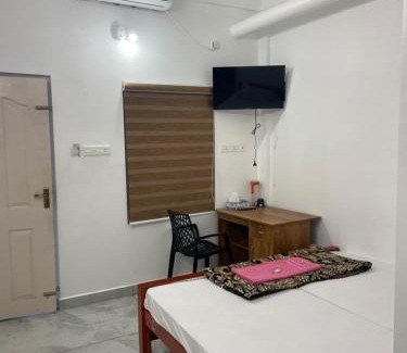 Kothamangalam Hotel | New star homes