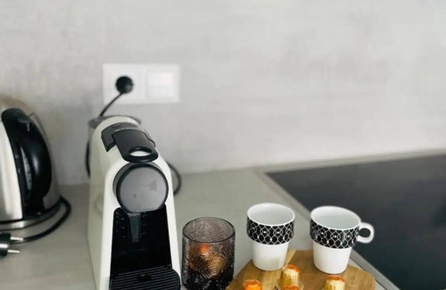 Belair Apartment | New Studio in Belair with balcony