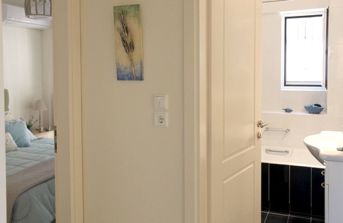 Saronida Apartment | New Stylish Apartment With Sea View