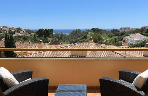 Benalmadena Costa Apartment | NEW Sunny and Quiet 2 Bedroom Apartment with Terrace, Sea View, Next to Golf