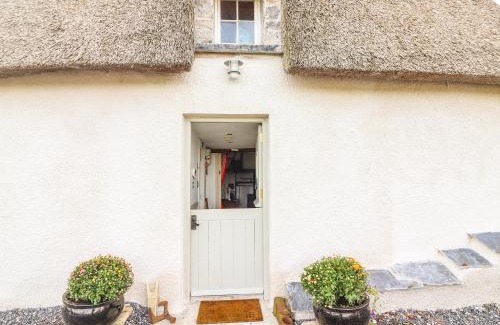 Knocklong House | New Thatch Farm