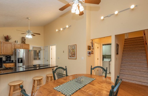 Swanton House | New! The Old Gold and Blue: Lake Area, Hot Tub, Fire Pit!