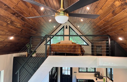 Laurelville Cabin | NEW The Outlook