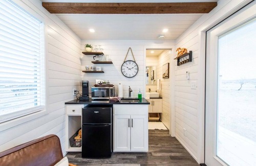 Alpine House | New The Wild West Cozy Container Home