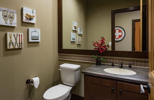 Purgatory House | New Townhome Across from Purgatory - Awesome Views - Hot Tub - Shuttle