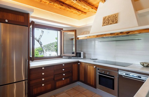 Cala Vadella Villa | New! Villa Sa Punta - Four Bedroom Villa, Sleeps 8