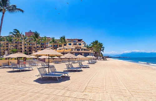 Flamingos Resort | New Year's Eve in Mexico! 2BR Suite - Villa del Palmar Flamingos Puerto Vallarta