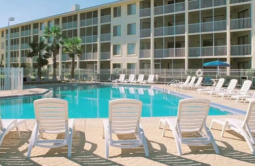 Florida Center Villa | New Year's wk at Orlando Sunshine Resort 2 BDRM2BTH sleeps 8 Villa 12/28-1/2/26