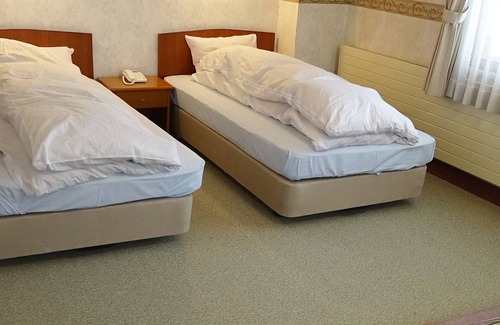 Shiga Highlands House | New Yokote