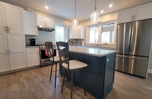 Union House | Newer Construction waterfront house with AC and WiFi in Barnstead