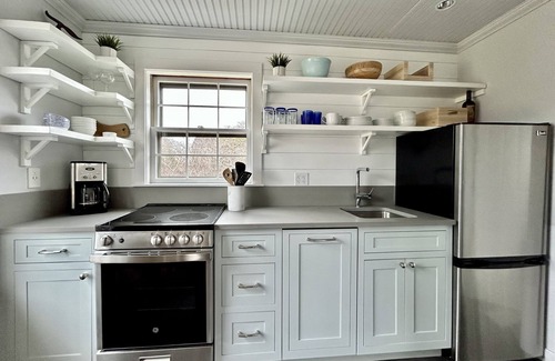 Tom Nevers House | NEWLY AVAILABLE IN TOM NEVERS