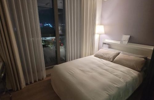 Songdo Apartment | Newly Built APT #Subway#Hyundai Outlet#Triple St #Free Parking#