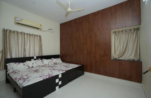 Tirupati Apartment | Newly Built Beautiful and Luxurious 3BHK in Tirupati with Fully Functional Kitchen,for upto 25 guests