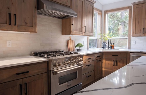 Government Camp House | Newly Built/Furnished Quiet Lux Ski-In/Out Hot Tub