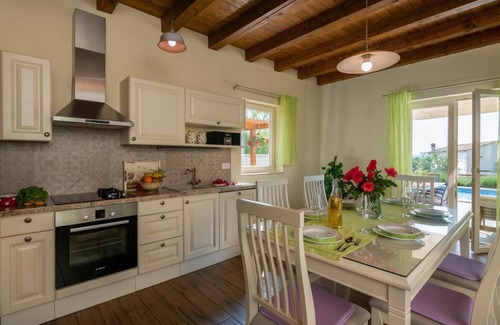 Puntera Villa | Newly built holiday home with pool in the quiet settlement Puntera