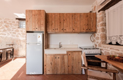 Korithi House | newly built stone house ,breathtaking view,close to the shipwreck &the blue cave