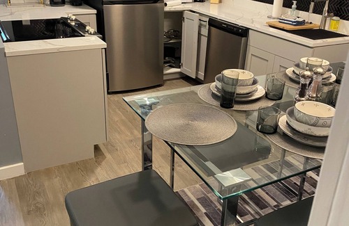 Portage Lakes Cottage | Newly constructed Portage Lakes Guesthouse!