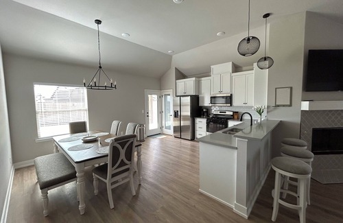 Wolfforth House | Newly Constructed Spacious 4-bed 2-bath house in Wolfforth