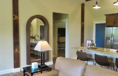 Richmond House | Newly opened 3 BDRM Silver Creek Loft- Luxury in Historic Farm Barn Setting