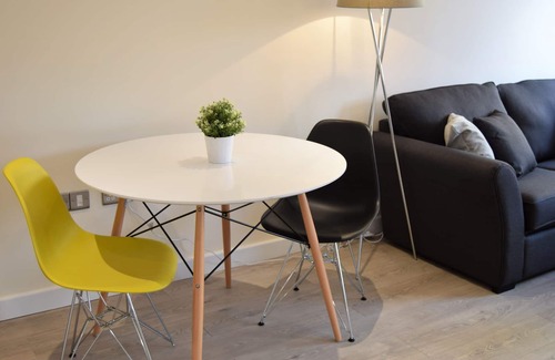 Havering Apartment | Newly refurbished, Greater London. Apartment 7
